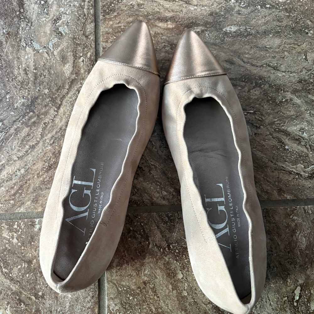 AGL women’s leather shoes size 39 /8